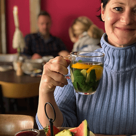 Sonja Fuchs von Fuchsmunter bei einem Taesschen Tee in Duesseldorf